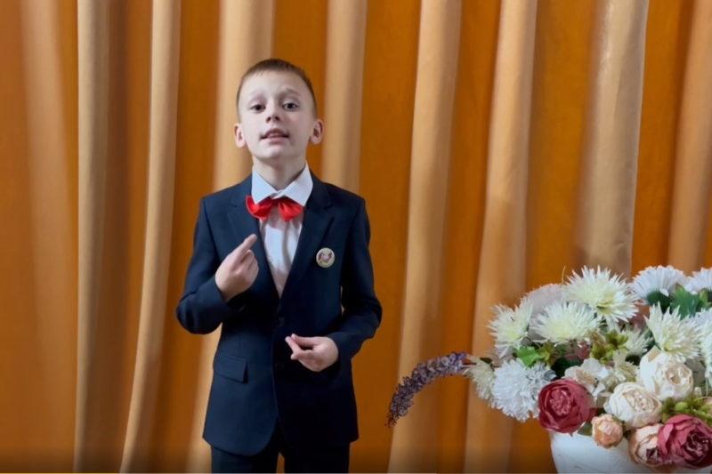 Бурнашов Константин, В. Романчин У матерей священные права